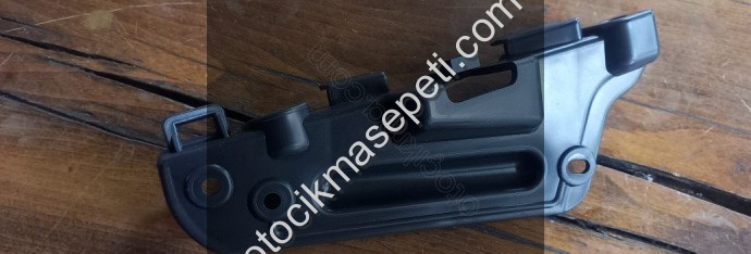 Megane II arka tampon braketi sol OEM 8200176036 sıfır yan sanayi