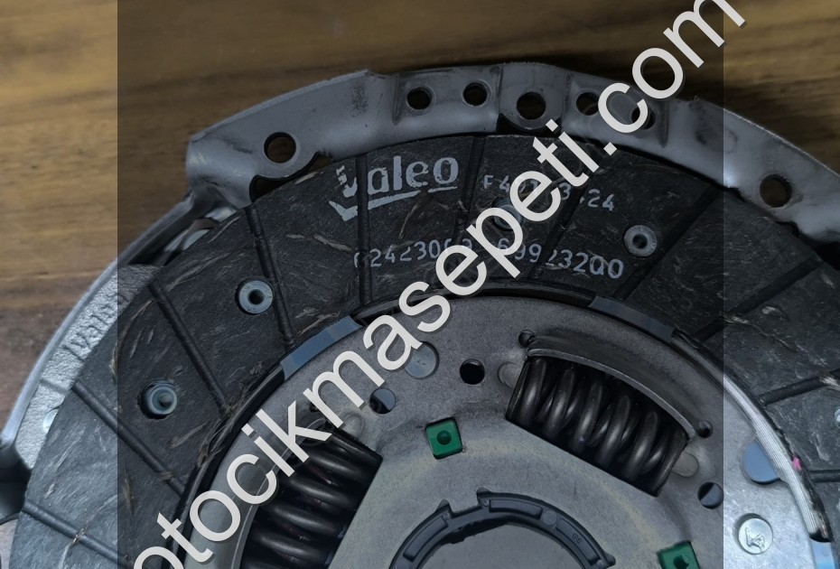 Valeo Fiat Egea Benzinli 1,4 Motor - Debriyaj Seti valeo