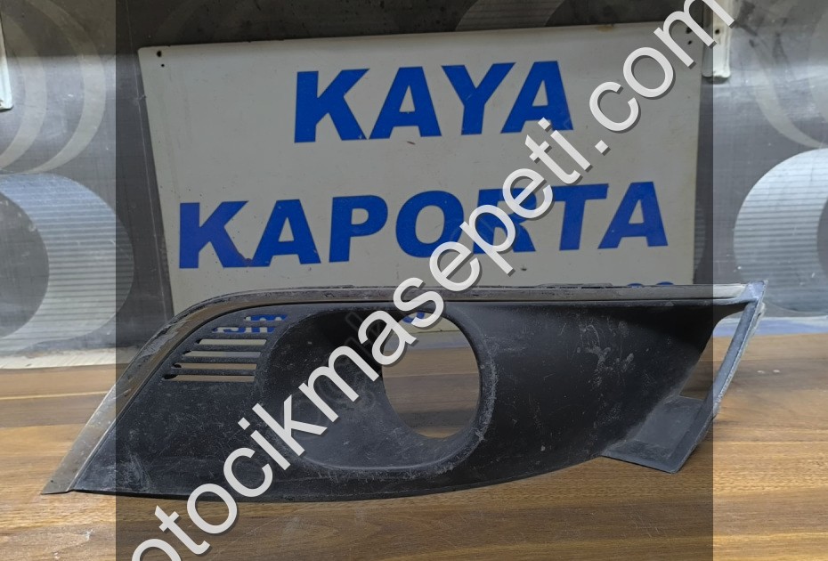 RENAULT MEGANE 4 SAĞ SİS ÇERÇEVESİ 261A27281R