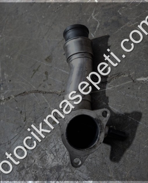 05L131525A A4 A5 A6 A7 Q5 B9 EGR BORUSU