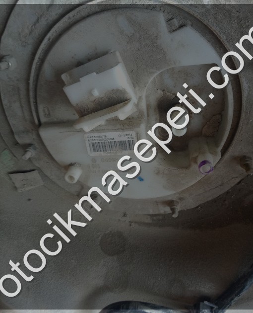 Fiat Linea 1.4 benzin deposu benzin samandirasi