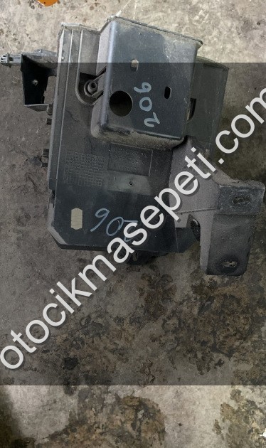 Peugeot 206 sigorta kutusu muhafaza plastik