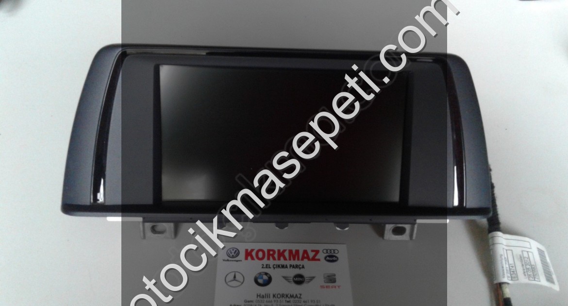 BMW 318 320 325 330 335 3 KASA F30 NAVİGASYON EKRANI 9262753