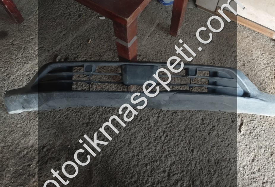 Ford courier 2024-25 ön tampon altı