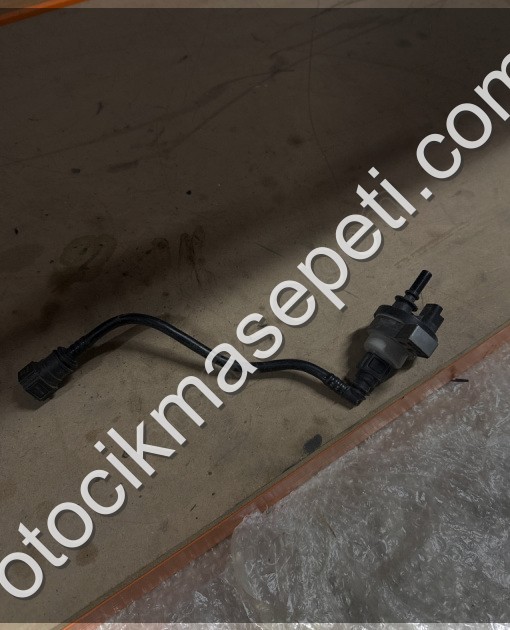 Renault Clio 4 Benzin Yakıt Elektrovanası Kanister Valfi 26951604