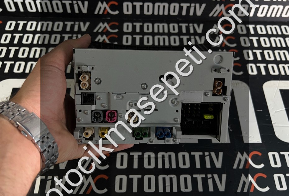 Mercedes A212 Teyp A2129007525