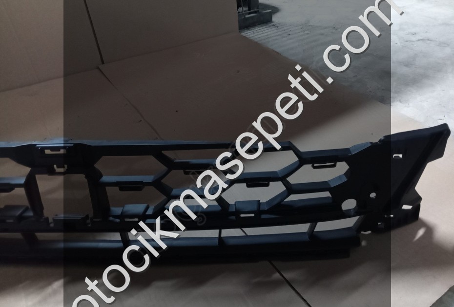 A3 S LİNE 2021-2022-2023-2024-2025 TAMPON ORTA ZIGARA 8Y0807647B