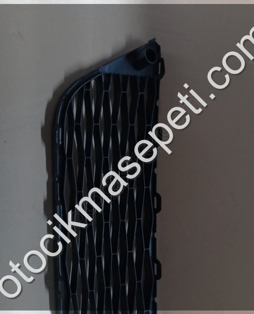 SEAT LEON 2013-2014-2015-2016 TAMPON ORTA IZGARA ORJINAL 5F085367