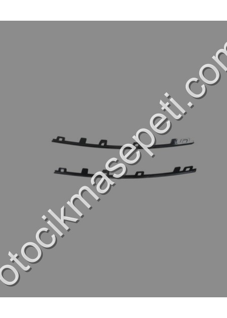 Renault Clio 5 Hb Ön Panjur Üst Siyah 2 Parça Set 20232024