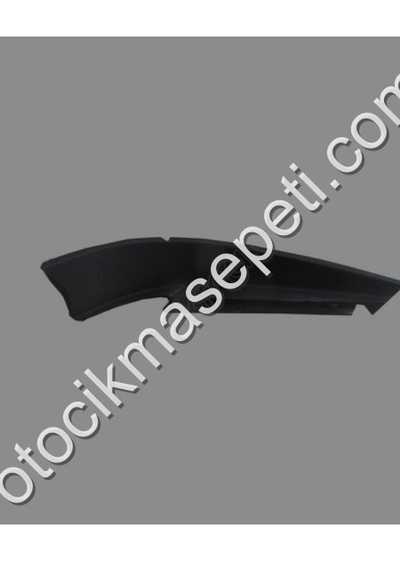 Volkswagen Golf 5 Ön Cam Kenar Plastiği Sağ Silgi Paneli 200
