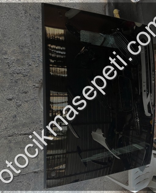 AUDI A3 SEDAN SANRUF CAMI 2013-2019 ÇIKMA ORİJİNAL 8V5 877 071