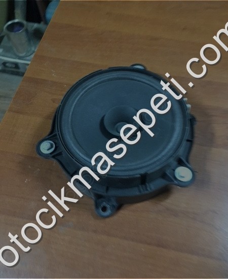 MEGANE 4 ARKA HOPORLÖR ORJİNAL ÇIKMA İÇ DIŞ KOMPLE