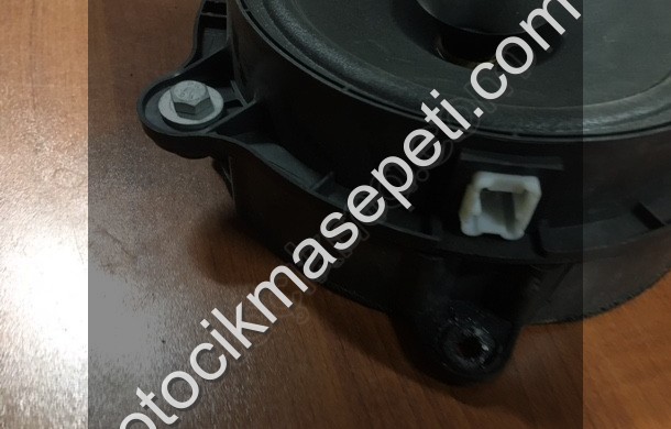 MEGANE 4 ARKA HOPORLÖR ORJİNAL ÇIKMA İÇ DIŞ KOMPLE