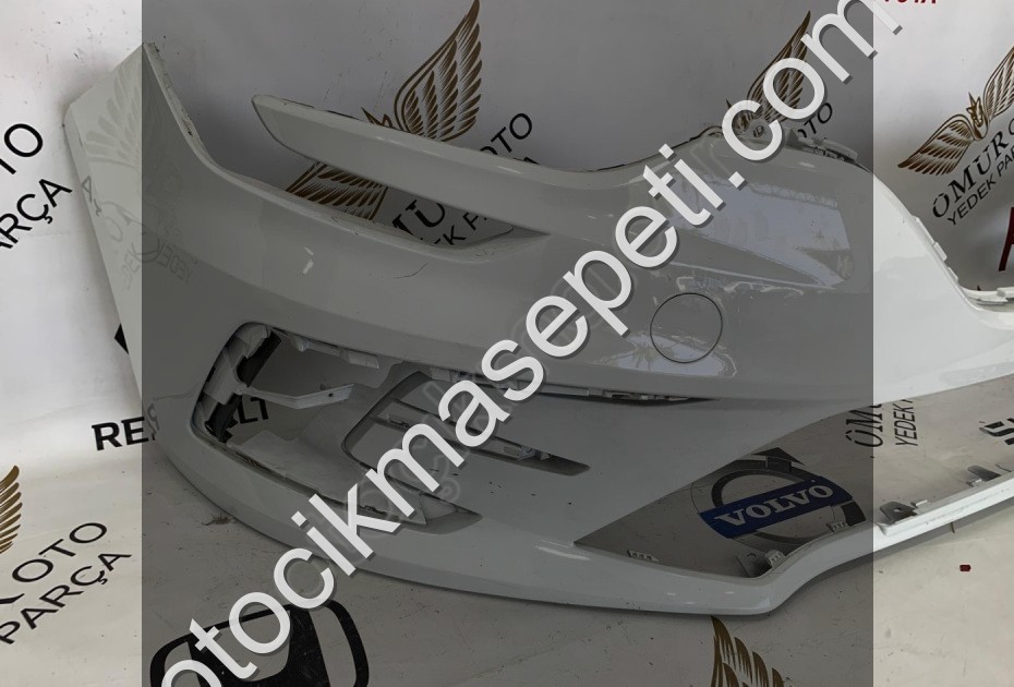 RENAULT MEGANE 4 ÖN TAMPON (16-25) ORJİNAL ÇIKMA