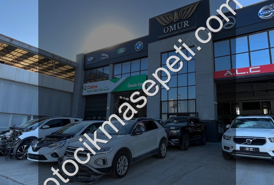 RENAULT MEGANE 4 ÖN TAMPON (16-25) ORJİNAL ÇIKMA