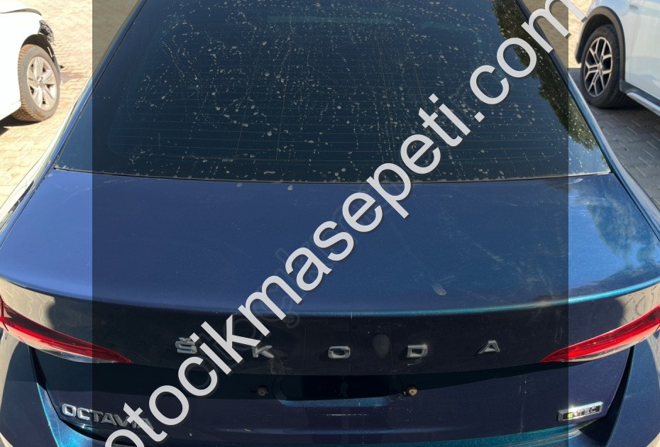 SKODA OCTAVİA ARKA TAMPON ORİJİNAL SÖKME - 5E6807421