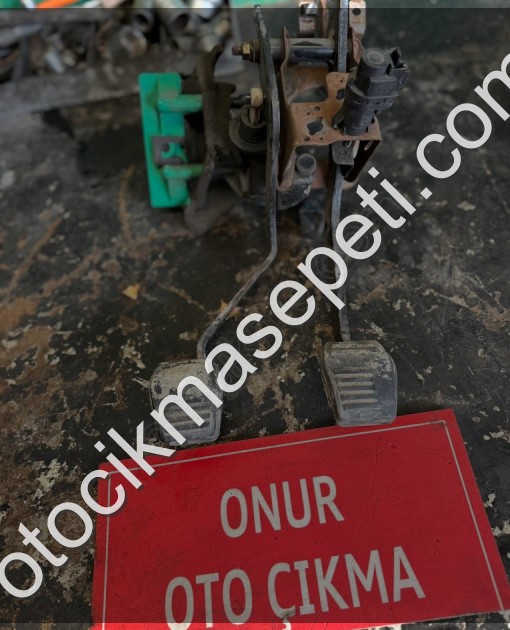 FORD CONNECT GAZ PEDALI