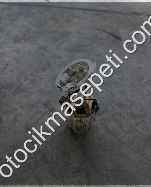 BMW F40 11D YAKIT ŞAMANDIRASI