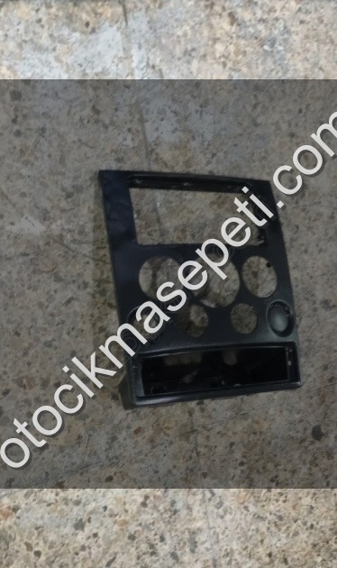 Ford Connect teyp çerçevesi