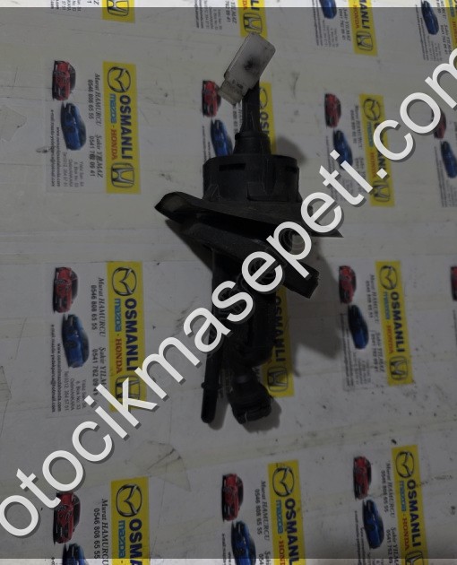 MAZDA 3 DEBRİYAJ ÜST MERKEZİ