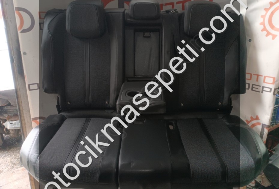 Peugeot 5008 Arka Koltuk Orjinal Çıkma