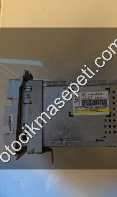 FORD FIESTA MK6 2002-2008 CD ANA ÜNİTE 10R02045 RADİO TEYP