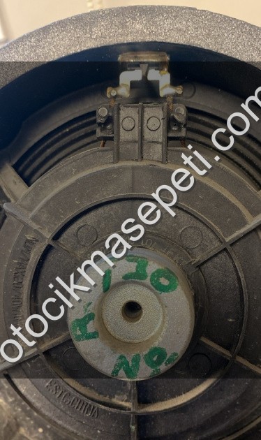 96330-A5000 hyunndai i30 2015 ön sağ kapı hoparlörü