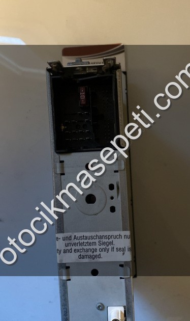 1Z0035152E Skoda Yeti 2012 teyp