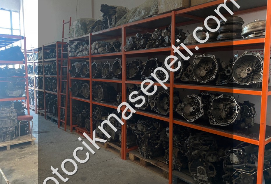 VW POLO FABİA 1.2TDI CFW TURBO YAĞ İNDİRME BORUSU 03L145535D