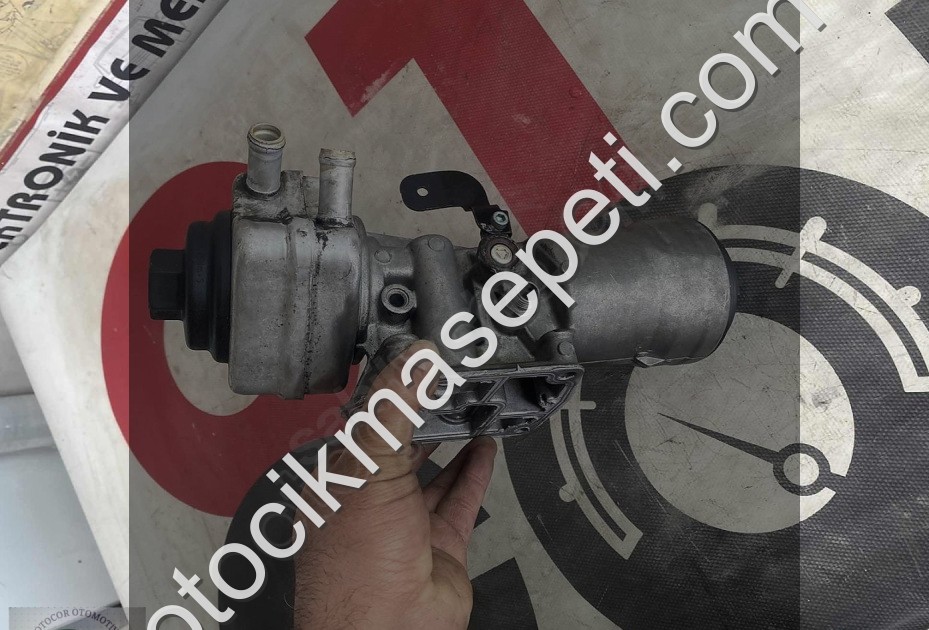 POLO İBİZA 1.4TDI AMF YAĞ KÜTÜĞÜ 045115389G