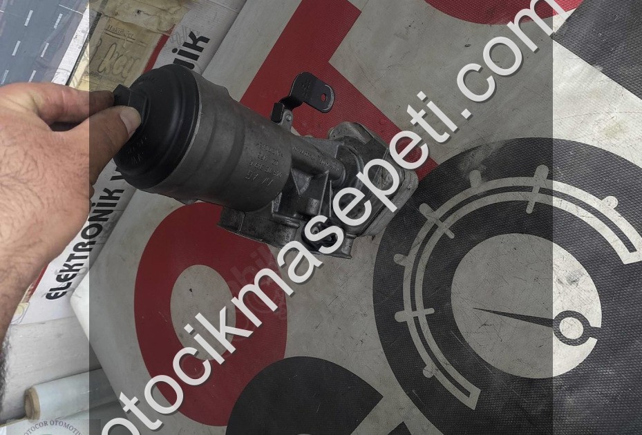 POLO İBİZA 1.4TDI AMF YAĞ KÜTÜĞÜ 045115389G