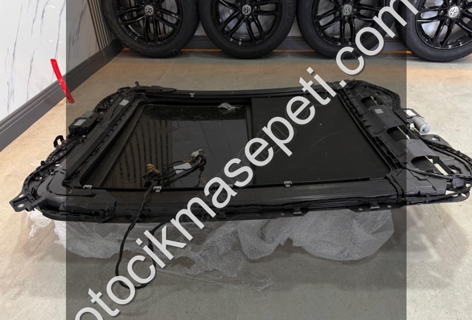 Cupra Formentor komple sunroof sıfır orijinal