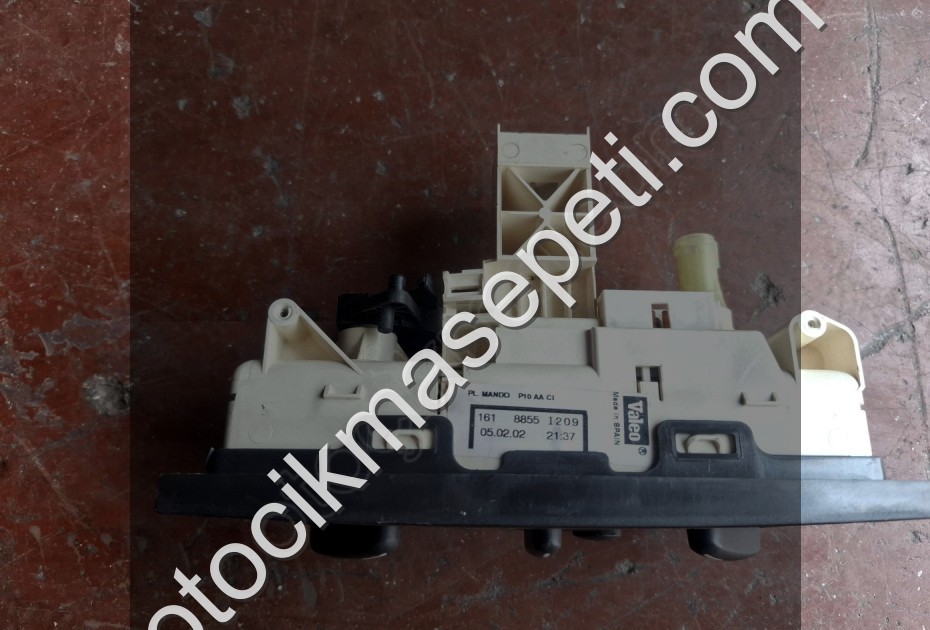 ÖZMEN OPEL CORSA C KALORİFER KUMANDA PANELİ