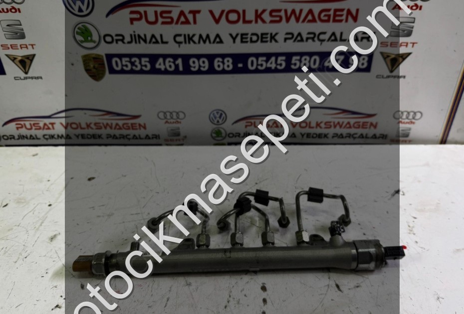 1.6 CAY MOTOR YAKIT RAİL BORUSU 03L089H ÇIKMA ORJİNAL