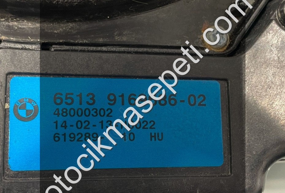 9169686 6513916968602 BMW F10 KOLTUK ALTI BAS