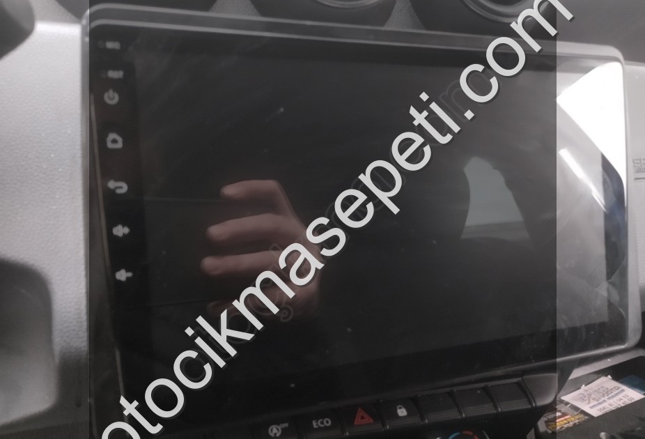 DACİA DUSTER MULTİMEDYA RADYO EKRANI SÖKME RENKAY KOCAELİ