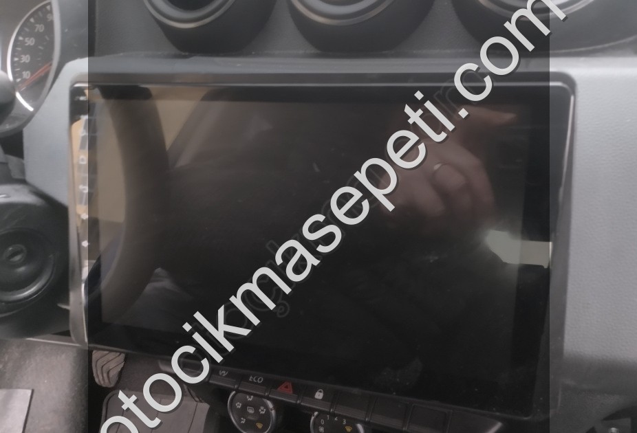 DACİA DUSTER MULTİMEDYA RADYO EKRANI SÖKME RENKAY KOCAELİ