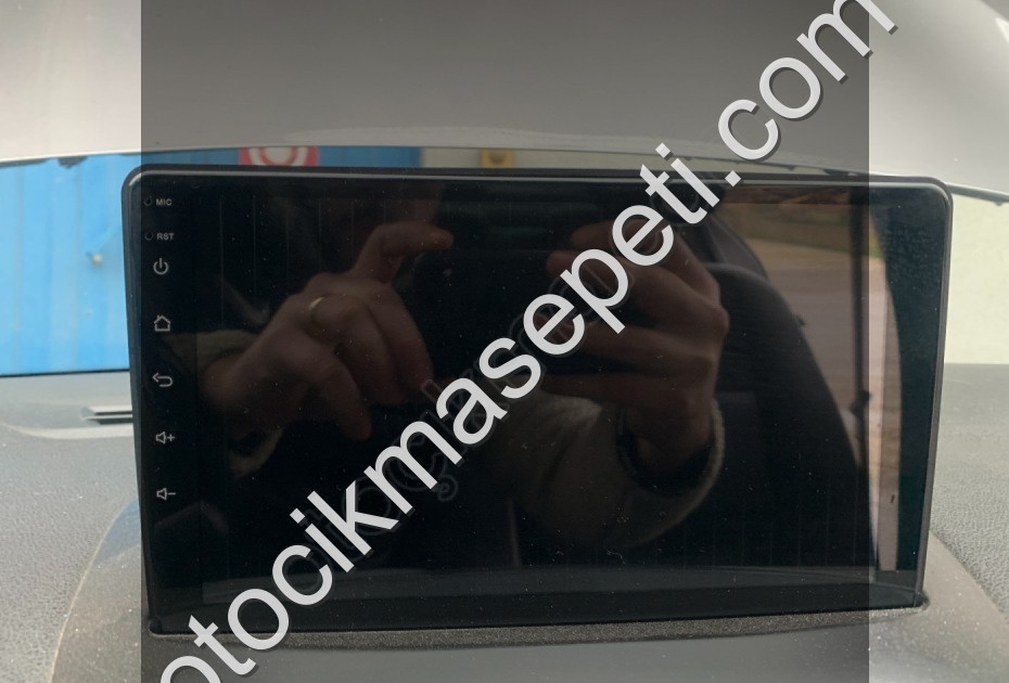 RENAULT FLUENCE MULTİMEDYA OYNATICI EKRAN ORJ SÖKME RENKAY