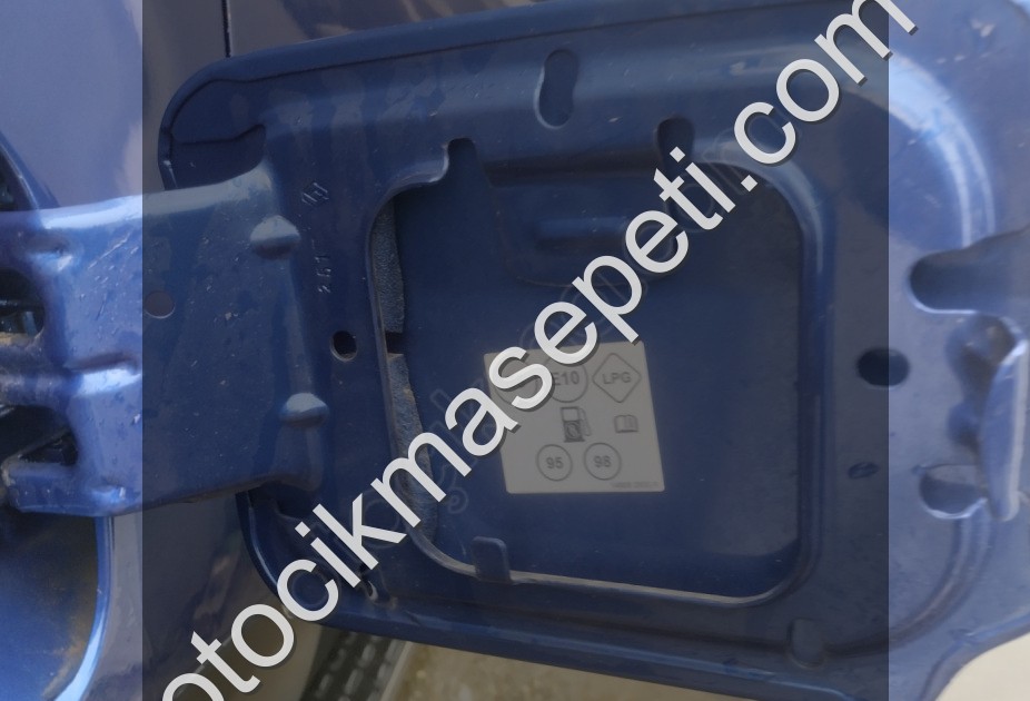 DACİA DUSTER YAKIT DEPOSU KAPAĞI MAVİ ORJ SÖKME RENKAY KOCAELİ