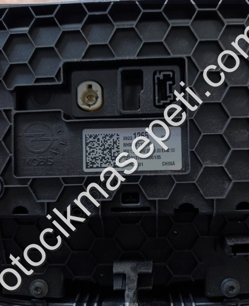 39231265 Opel Corsa F teyip ekran