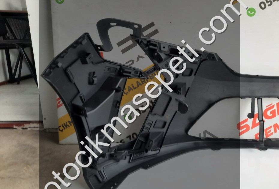 Clio 5.5 24-25 Sıfır İthal Ön Tampon 62010M383R - Detay Görseli 10