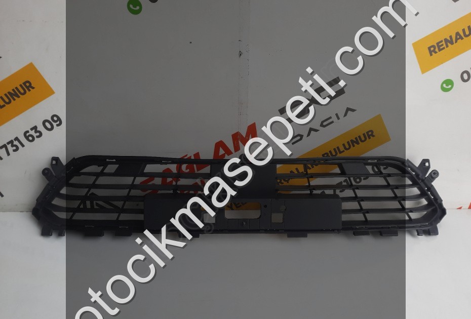 Clio 5.5 24-25 Sıfır İthal Orta Izgara 622549102R - Detay Görseli 4