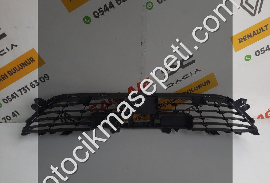 Clio 5.5 24-25 Sıfır İthal Orta Izgara 622549102R - Detay Görseli 9