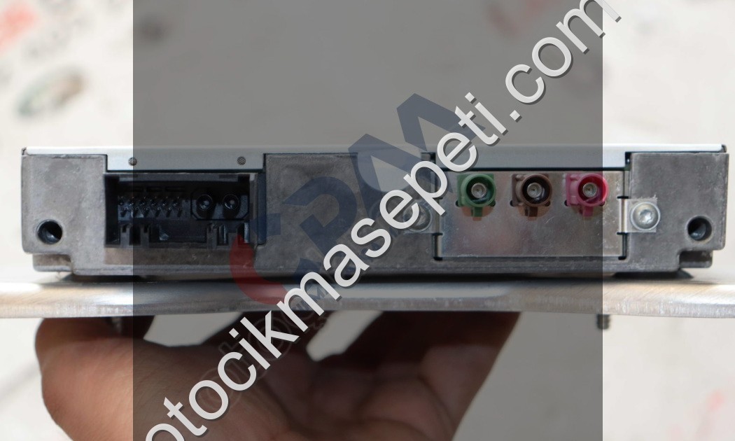 BMW 5 SERİSİ F10 F30 F32 G30 G11 TEYP NAVİGASYON 65508782606