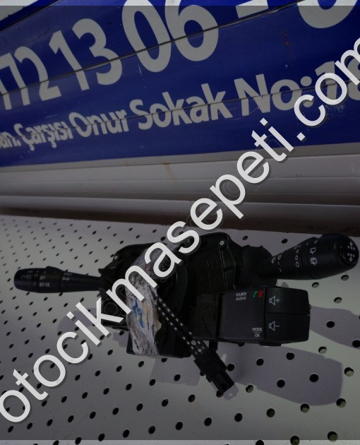 RENAULT CLIO 4 SILGI KOLU FAR KOLU DİREKSYON KOLU-DÜZCE ÇIKMA