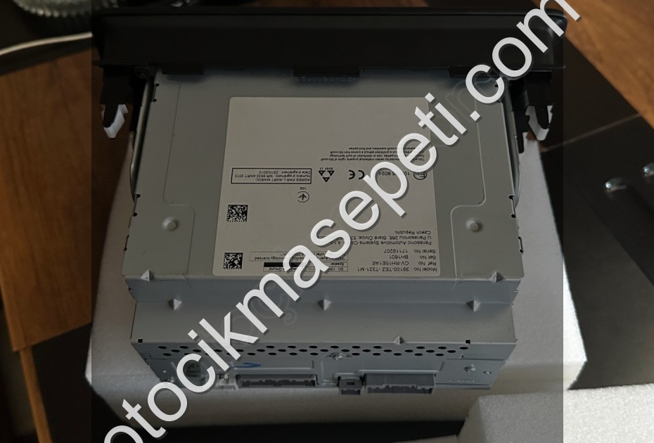 Honda civic 20172018 çıkma orjinal teyp