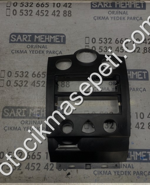 SIFIR YAN SANAYİ RENAULT MEGANE 2 KLİMA KONTROL ÇERÇEVESİ