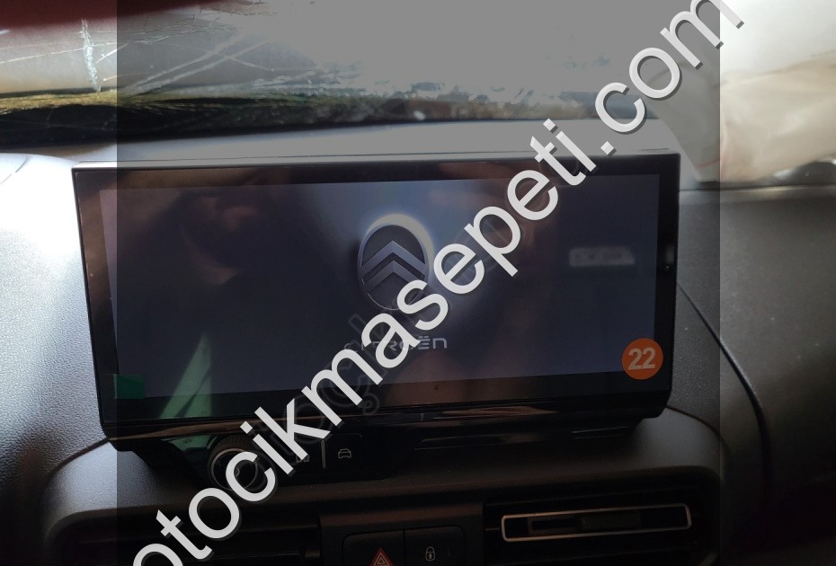 2025 Citroen Berlingo 1.5 Bluehdi 130 MEDYA ÇALAR EKRAN
