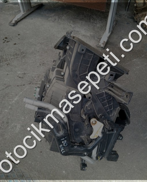 MEGANE 2 KALORÜFER KAZANI SÖKME ORJİNAL SAVAS OTO