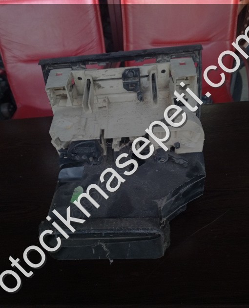 LİNEA KLİMA KONTROL PANELİ SÖKME ORJİNAL SAVAS OTO